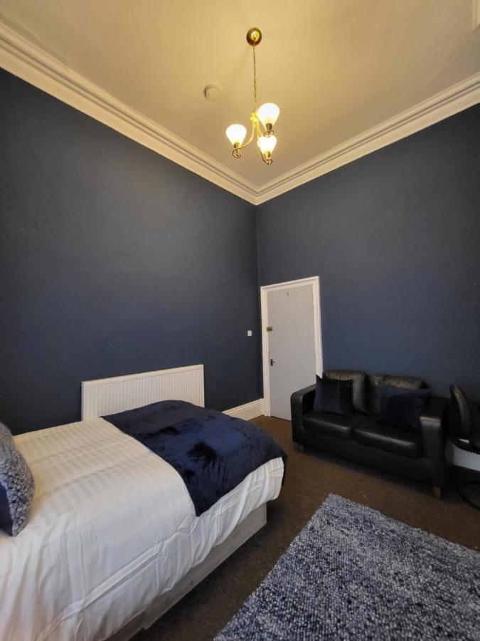 Digbeth City Centre Apartment Sleeps 12 Opposite Coach Station Birmingham Ngoại thất bức ảnh