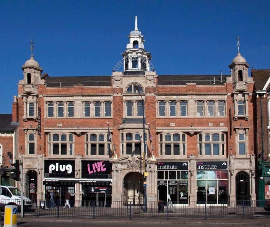 Digbeth City Centre Apartment Sleeps 12 Opposite Coach Station Birmingham Ngoại thất bức ảnh