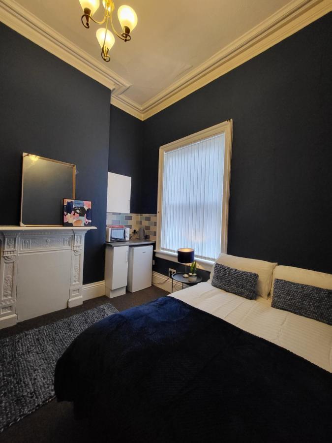 Digbeth City Centre Apartment Sleeps 12 Opposite Coach Station Birmingham Ngoại thất bức ảnh